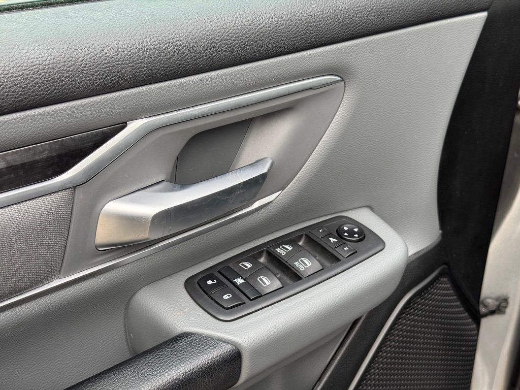 2020 Ram 1500 Big Horn/Lone Star Crestwood KY