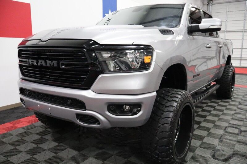 2020 Ram 1500 Big Horn Night Edition 5.7L Hemi Lifted FOX 22in Wheels 35in Tires