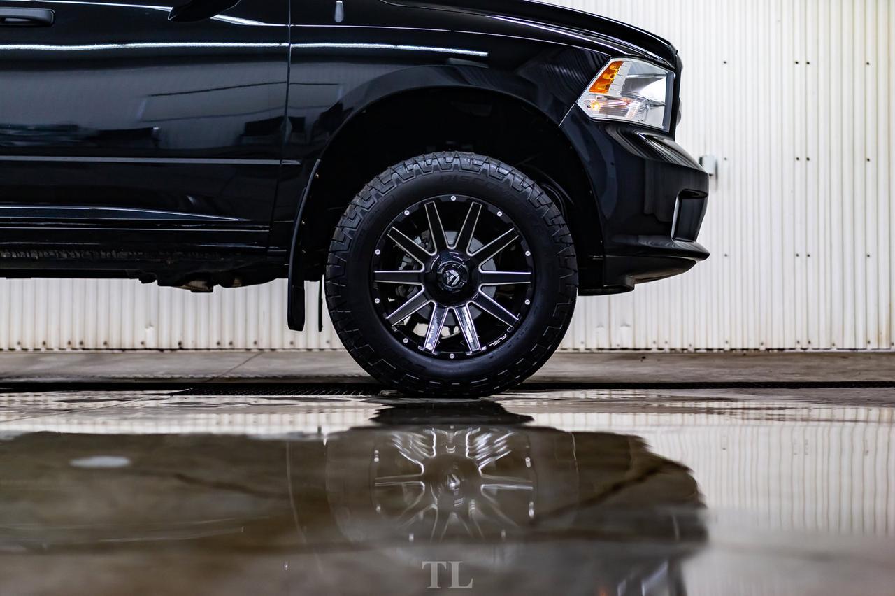 2020 Ram 1500 Classic 4x4 Crew Cab Black Express 2" Lift Wheels Red Deer AB