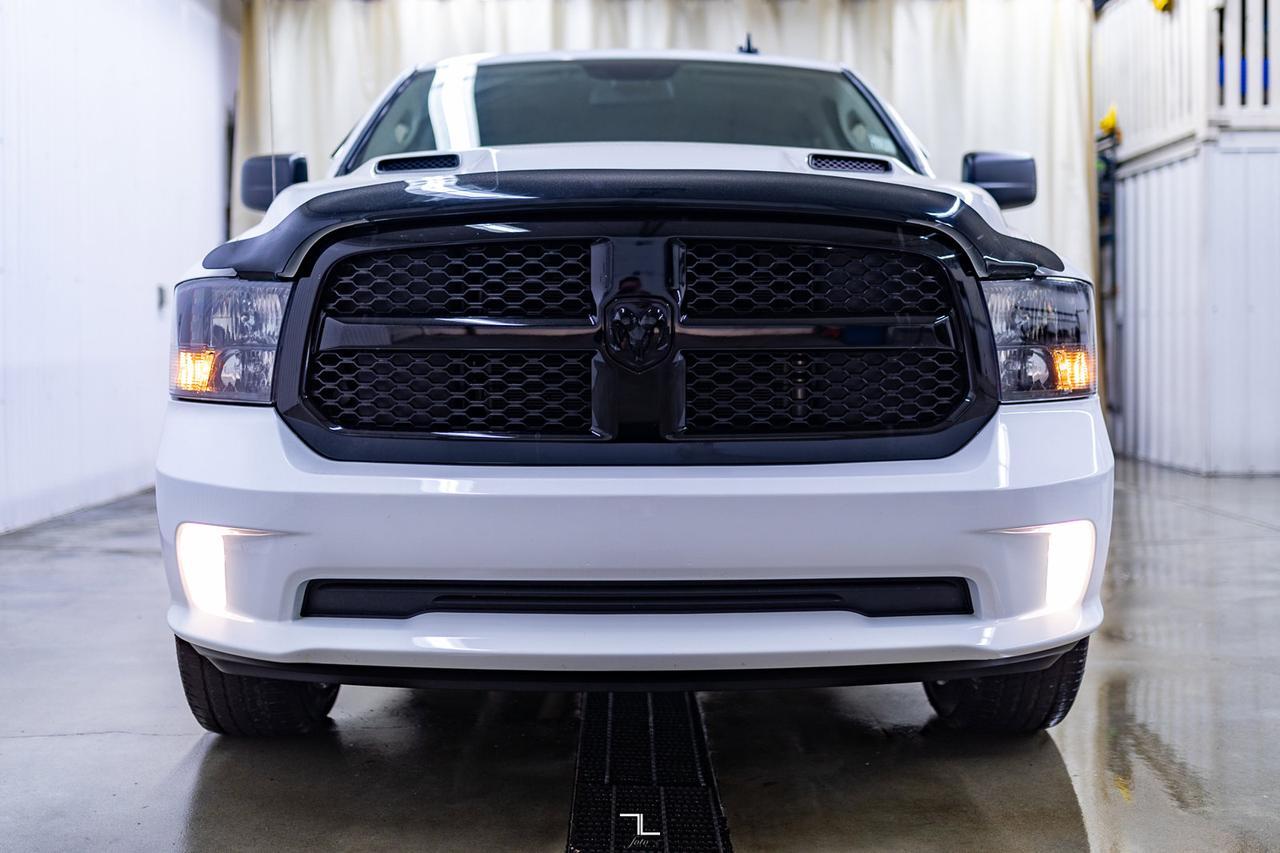2020 Ram 1500 Classic 4x4 Crew Cab Black Express BCam Red Deer AB