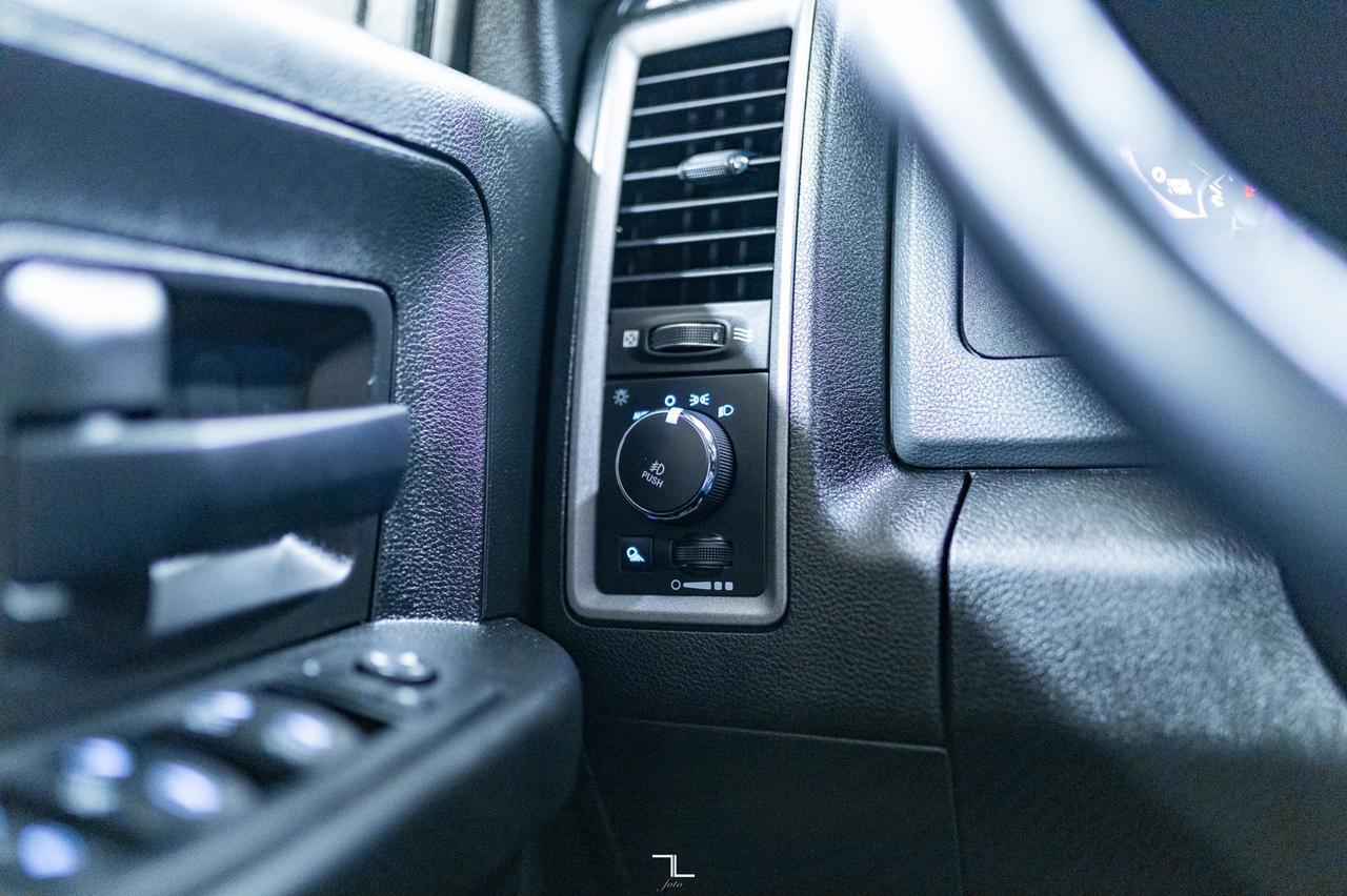 2020 Ram 1500 Classic 4x4 Crew Cab Black Express BCam Red Deer AB