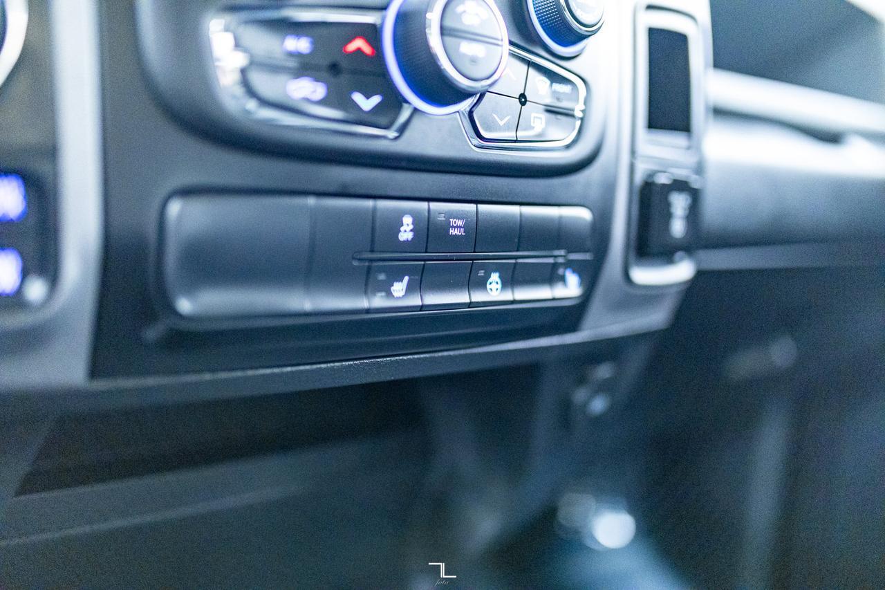 2020 Ram 1500 Classic 4x4 Crew Cab Black Express BCam Red Deer AB