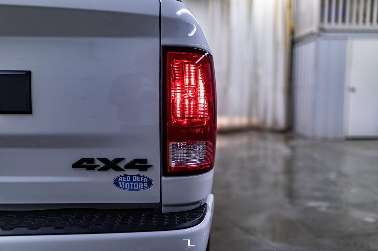 2020 Ram 1500 Classic 4x4 Crew Cab Express BCam Red Deer AB