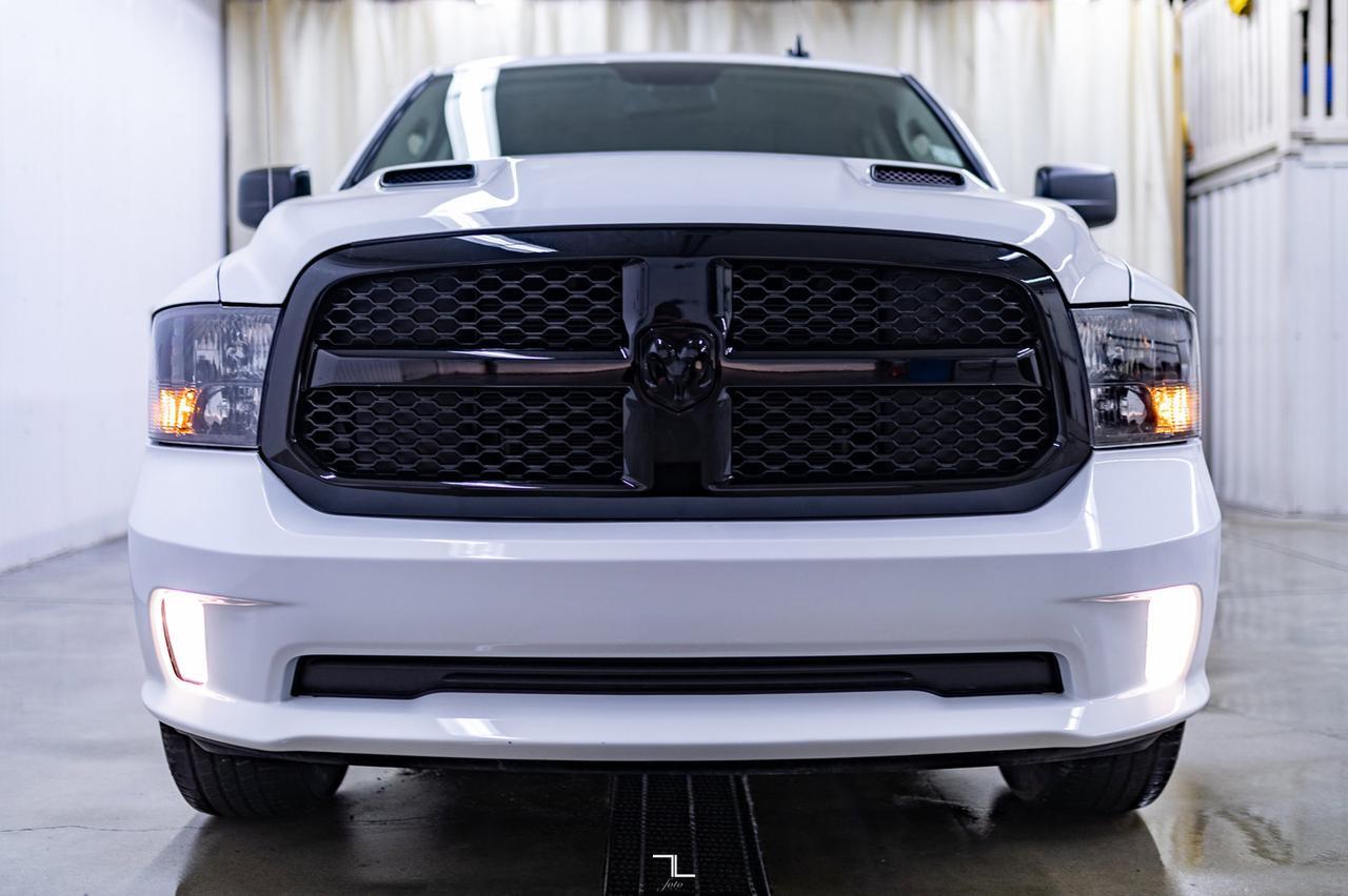 2020 Ram 1500 Classic 4x4 Crew Cab Express BCam Red Deer AB