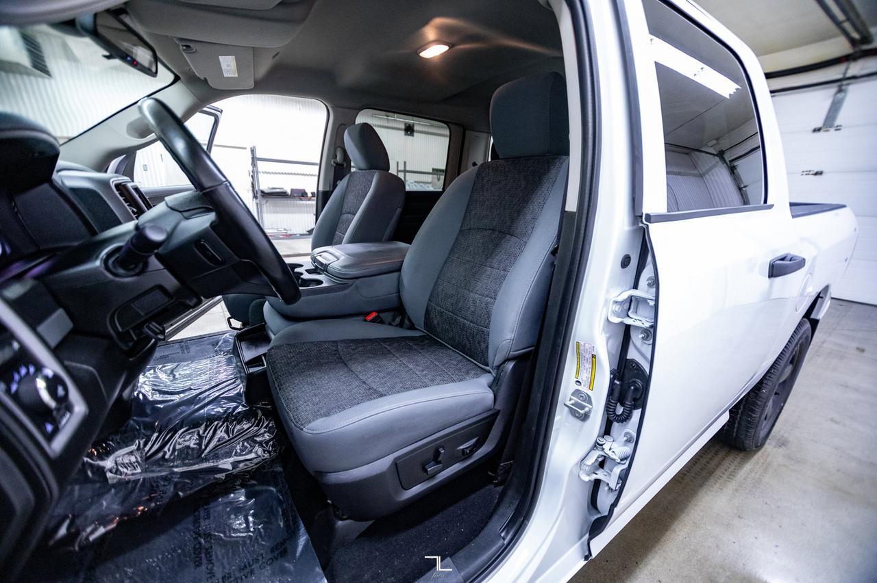 2020 Ram 1500 Classic 4x4 Crew Cab Express BCam Red Deer AB