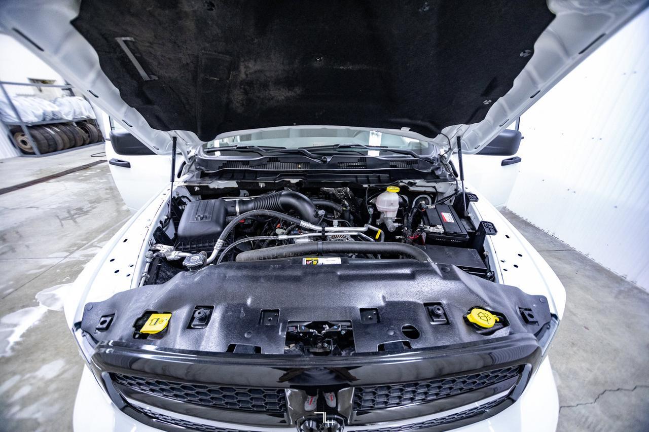 2020 Ram 1500 Classic 4x4 Crew Cab Express BCam Red Deer AB