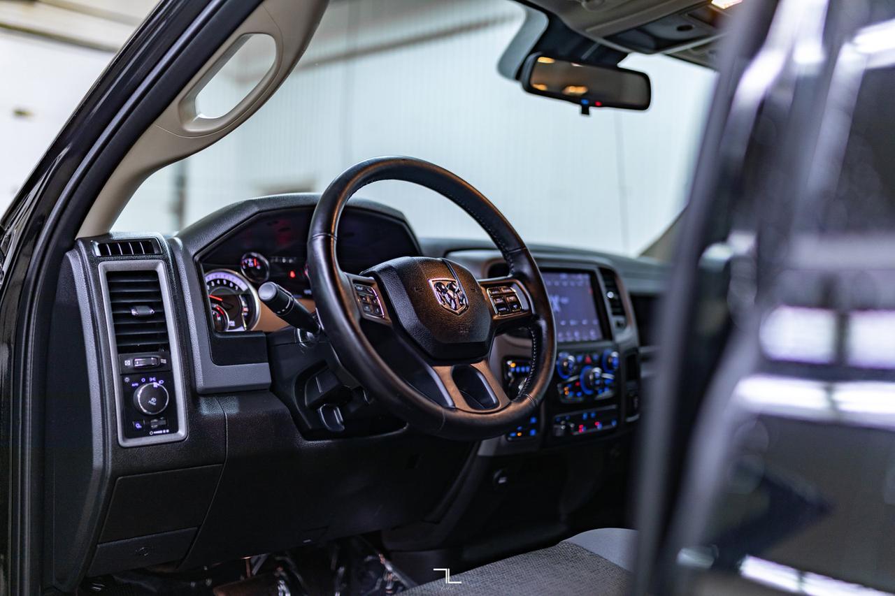 2020 Ram 1500 Classic 4x4 Crew Cab Express BCam Red Deer AB