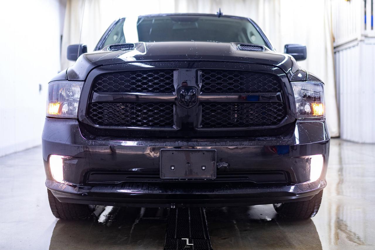 2020 Ram 1500 Classic 4x4 Crew Cab Express BCam Red Deer AB