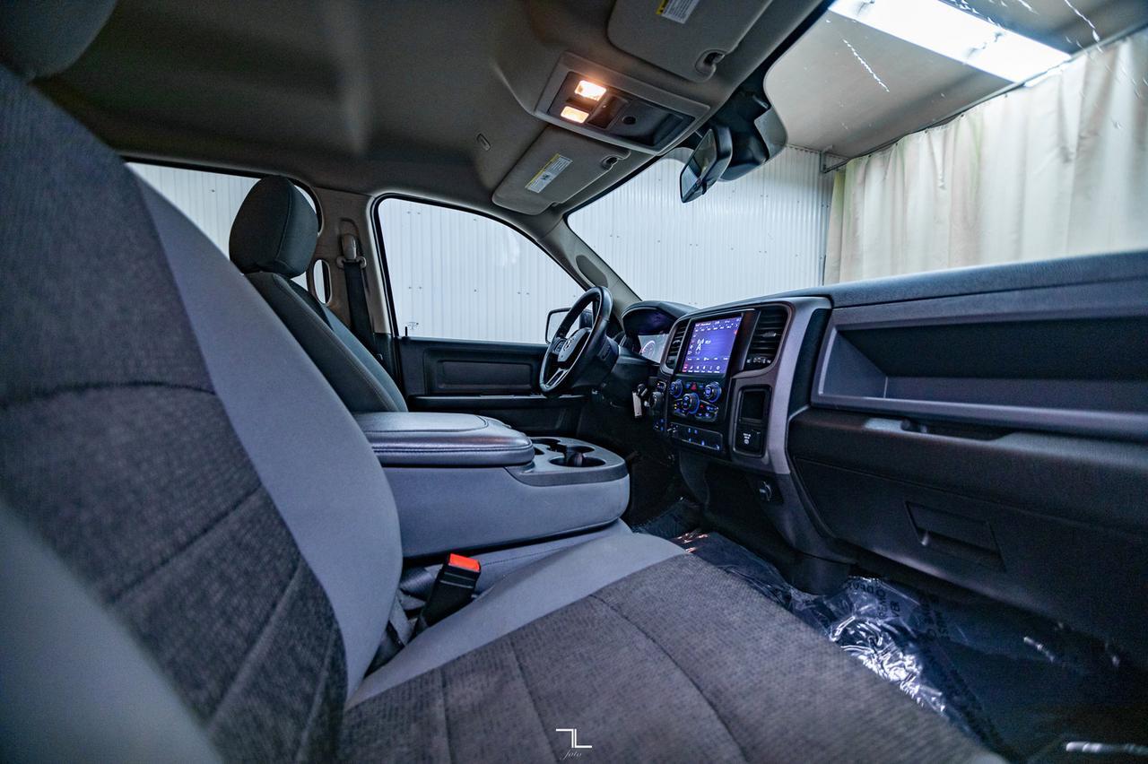 2020 Ram 1500 Classic 4x4 Crew Cab Express BCam Red Deer AB