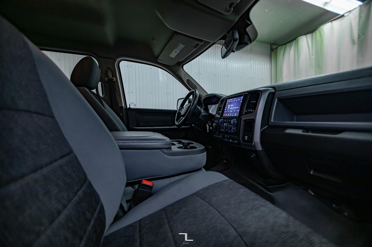 2020 Ram 1500 Classic 4x4 Crew Cab Express BCam Red Deer AB