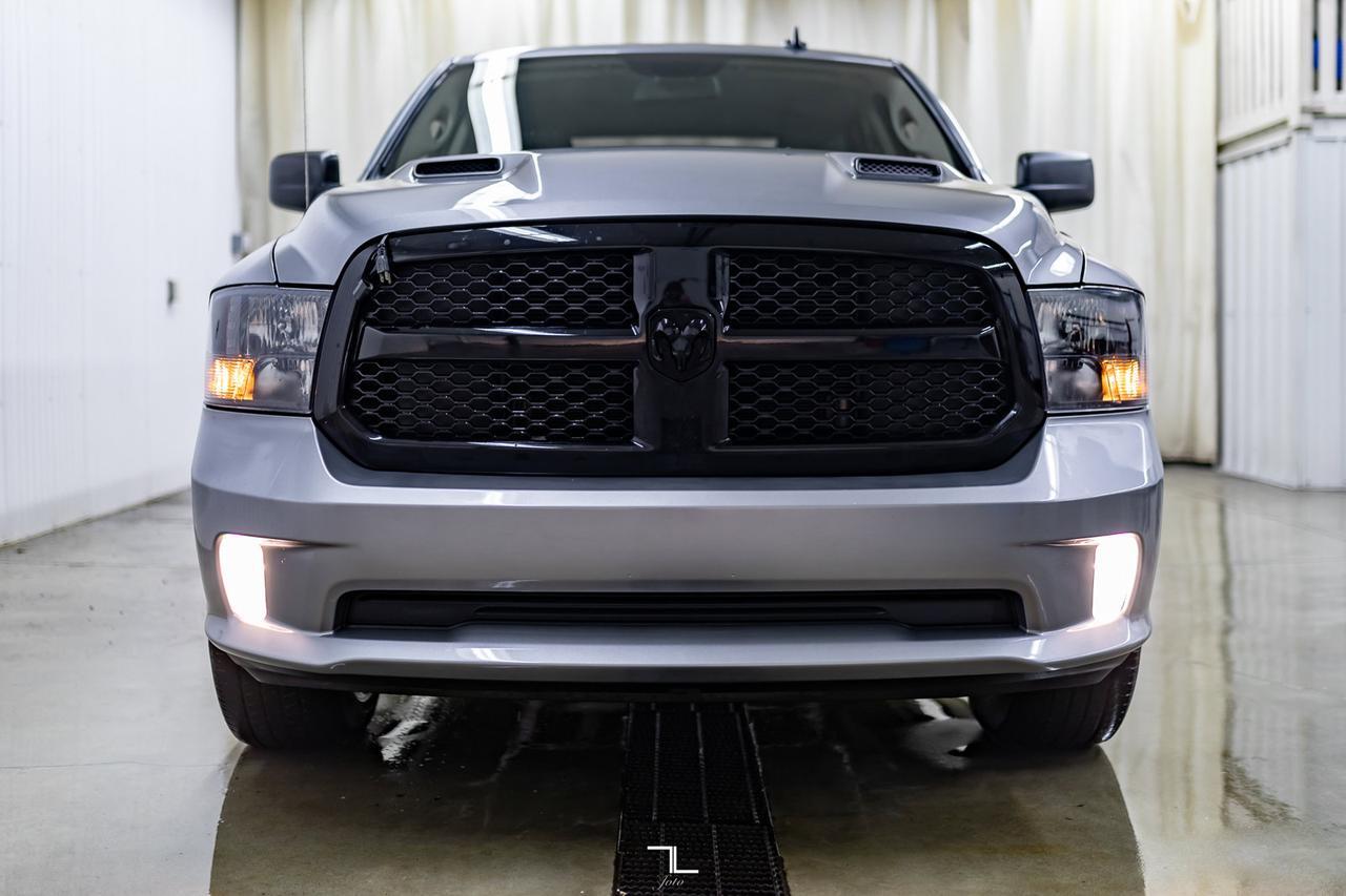 2020 Ram 1500 Classic 4x4 Crew Cab Express BCam Red Deer AB