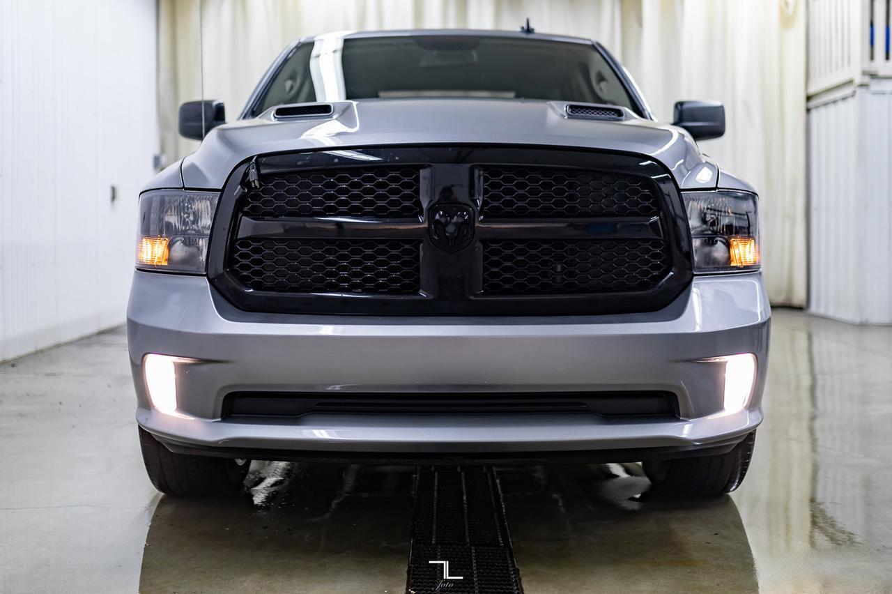 2020 Ram 1500 Classic 4x4 Crew Cab Express BCam Red Deer AB