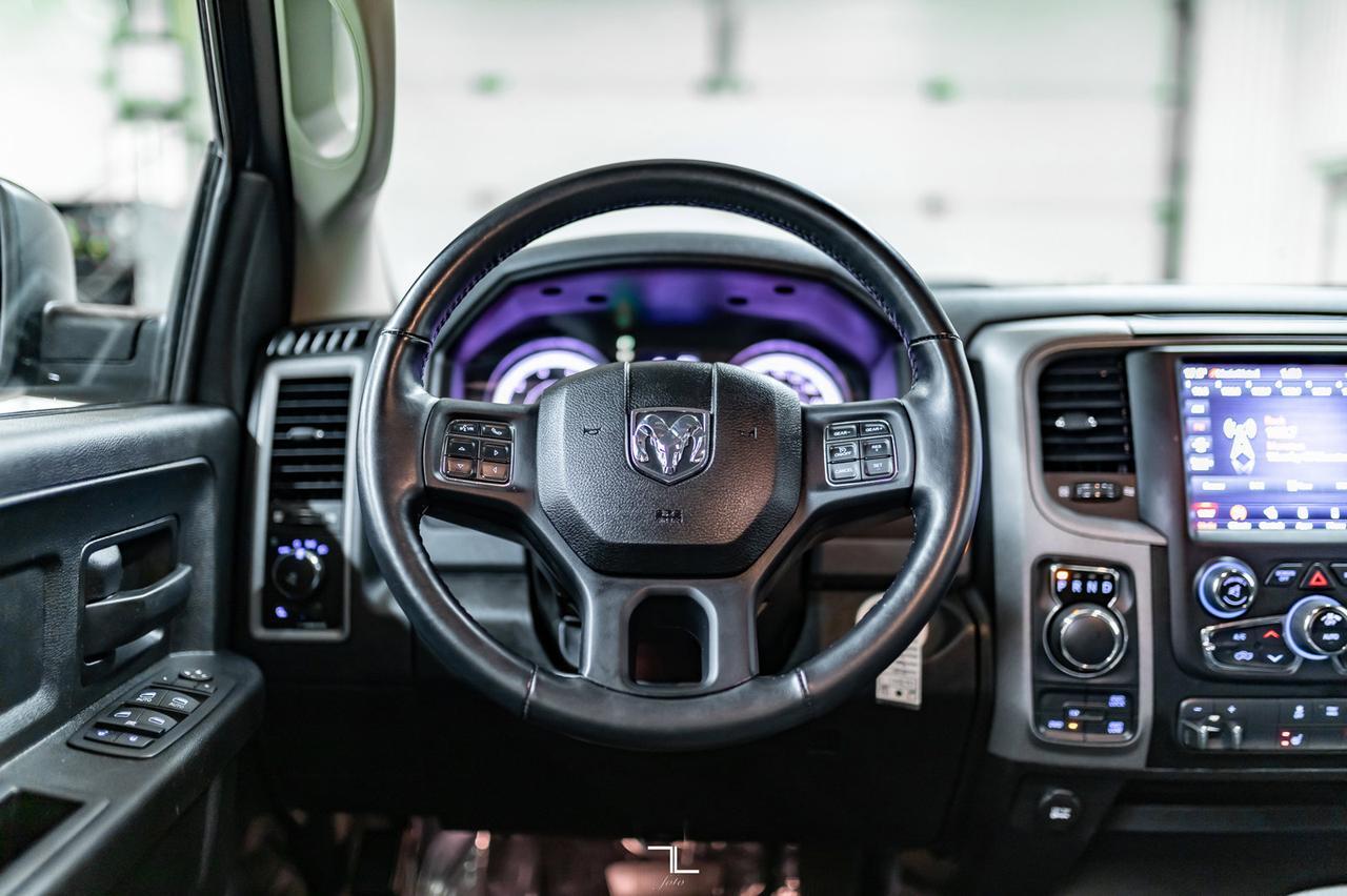 2020 Ram 1500 Classic 4x4 Crew Cab Express BCam Red Deer AB