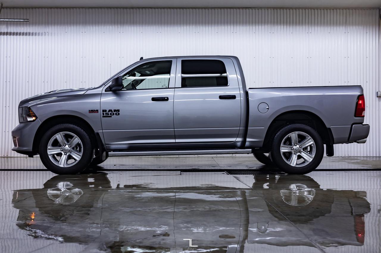 2020 Ram 1500 Classic 4x4 Crew Cab Express BCam Red Deer AB