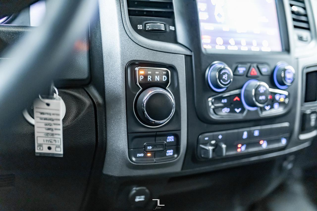 2020 Ram 1500 Classic 4x4 Crew Cab Express BCam Red Deer AB