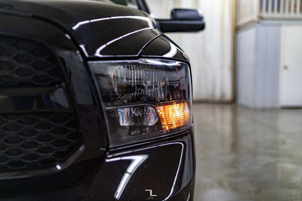 2020 Ram 1500 Classic 4x4 Crew Cab Express Black BCam Red Deer AB