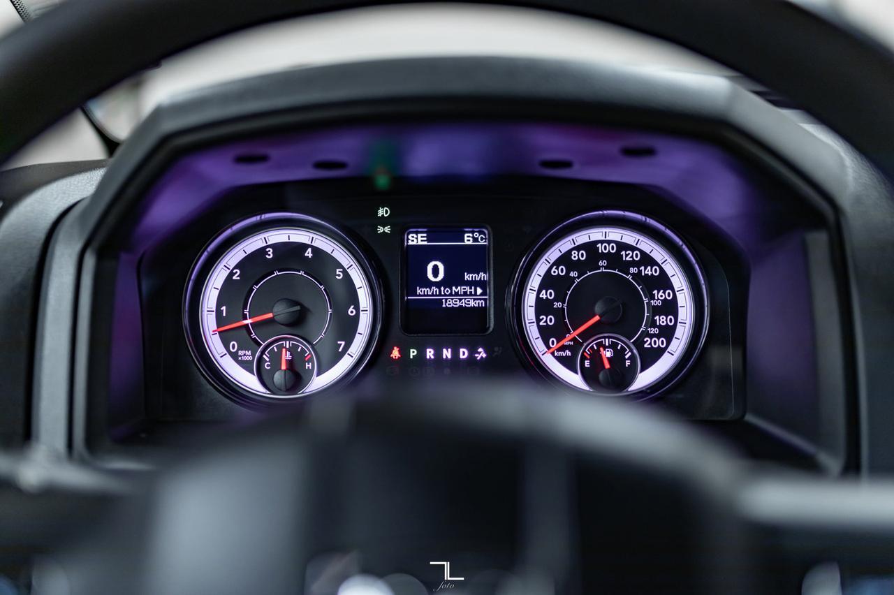 2020 Ram 1500 Classic 4x4 Crew Cab Express Black BCam Red Deer AB