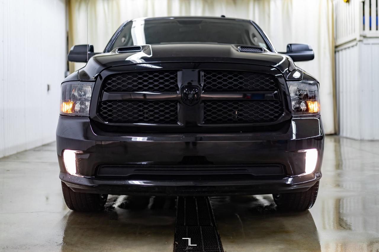 2020 Ram 1500 Classic 4x4 Crew Cab Express Black BCam Red Deer AB