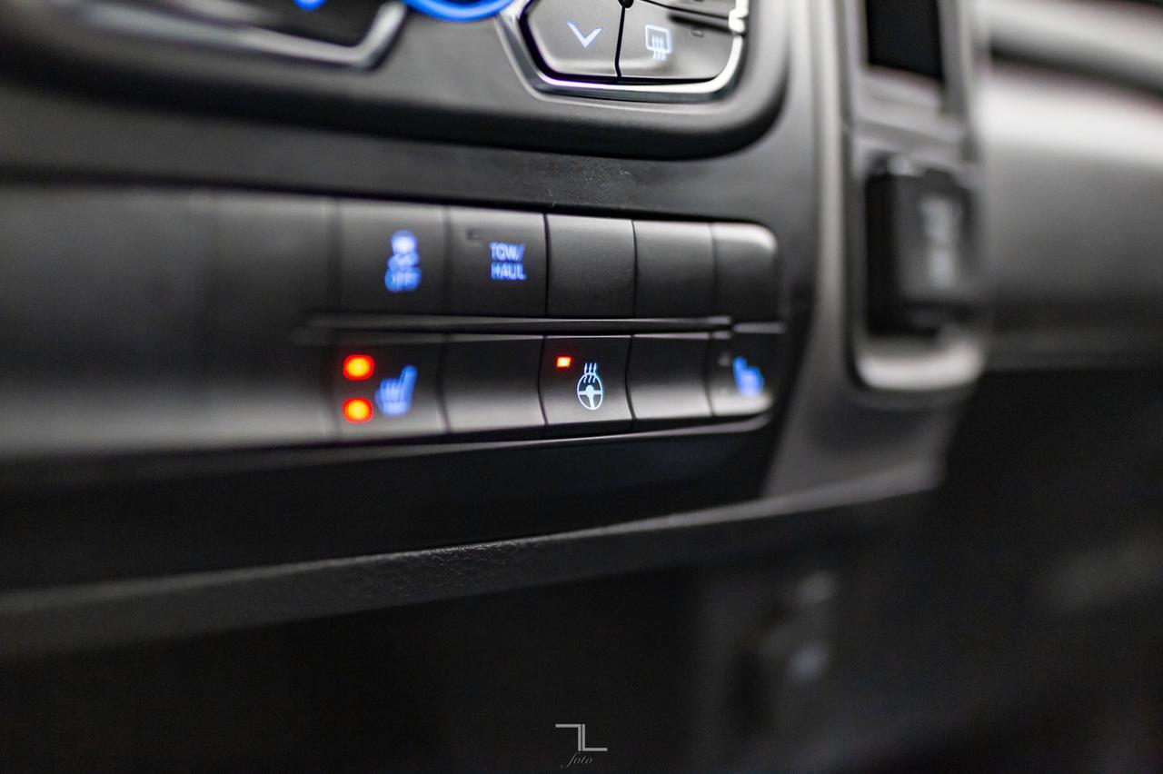 2020 Ram 1500 Classic 4x4 Crew Cab Express Blackout Bcam Red Deer AB