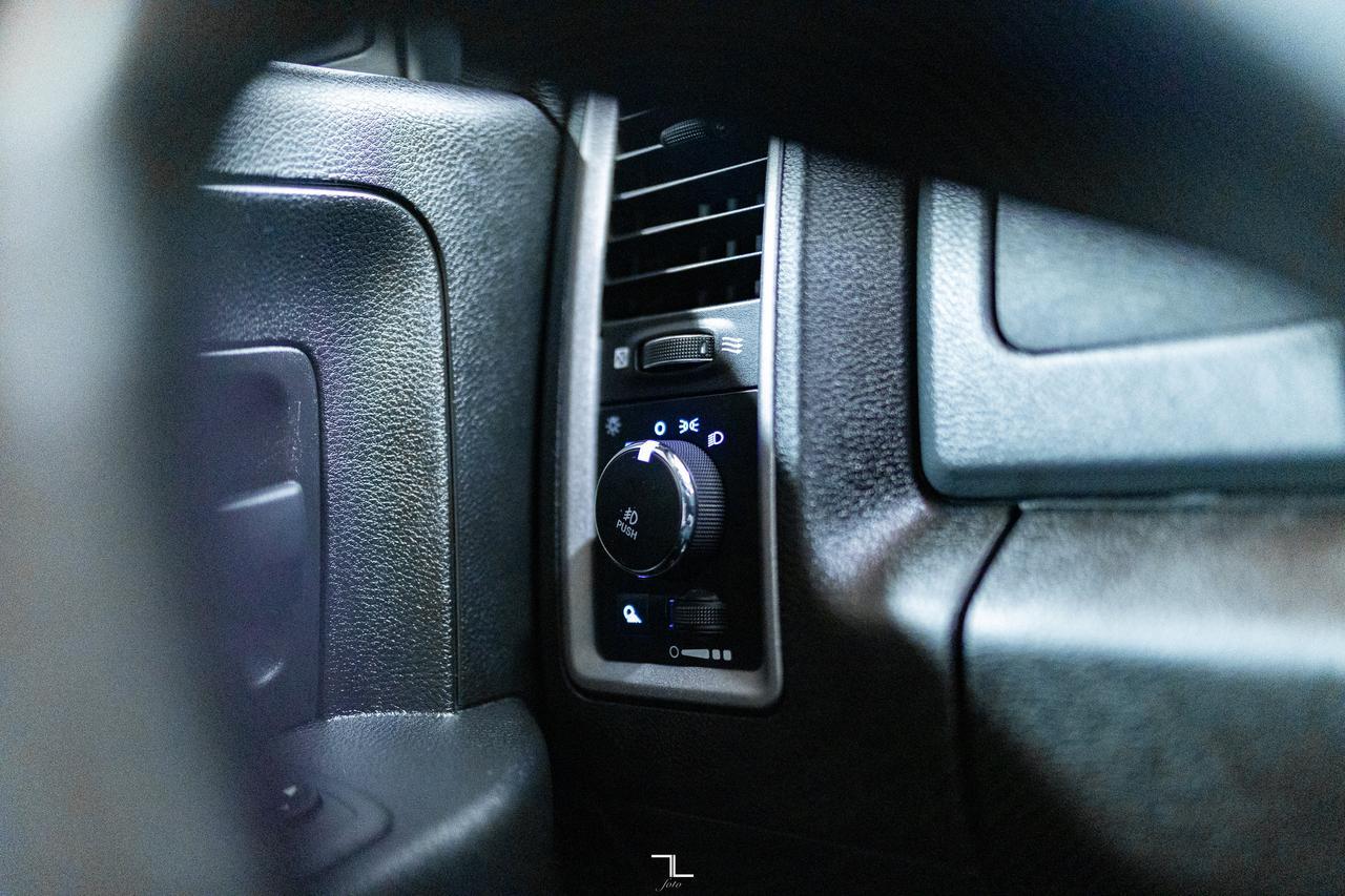 2020 Ram 1500 Classic 4x4 Crew Cab Express PSeat BCam Topper Red Deer AB