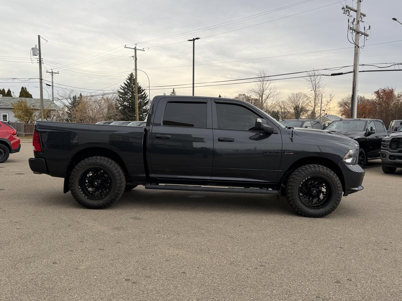 2020 Ram 1500 Classic Night Edition Crew Cab 4x4 | HEMI V8 | Heated Seats | Remote Start Redwater AB