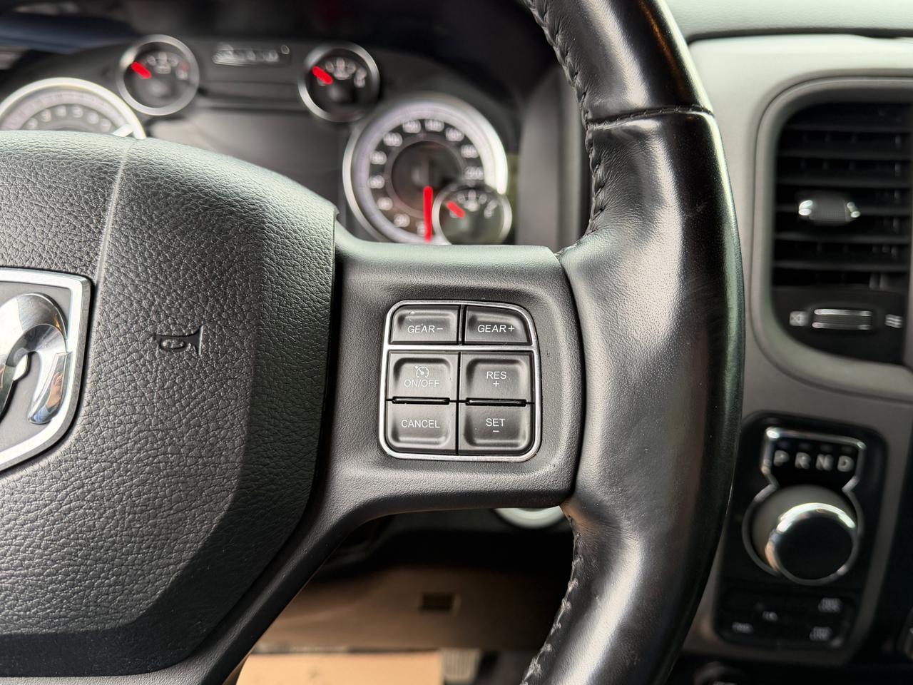 2020 Ram 1500 Classic Night Edition Crew Cab 4x4 | HEMI V8 | Heated Seats | Remote Start Redwater AB