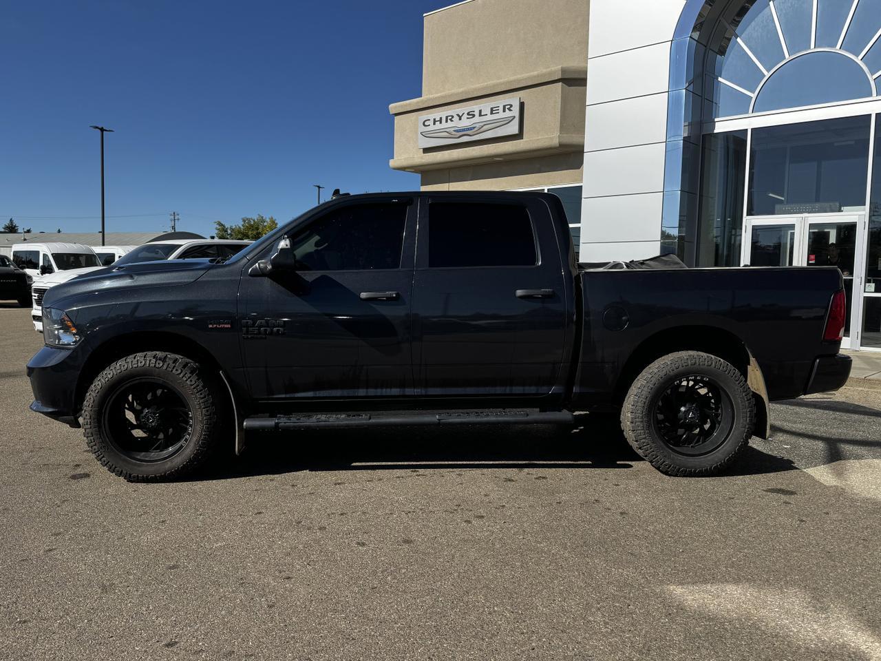2020 Ram 1500 Classic Night Edition Crew Cab 4x4 | Rig Ready Ram | HEMI V8 | Heated Seats | Remote Start Redwater AB