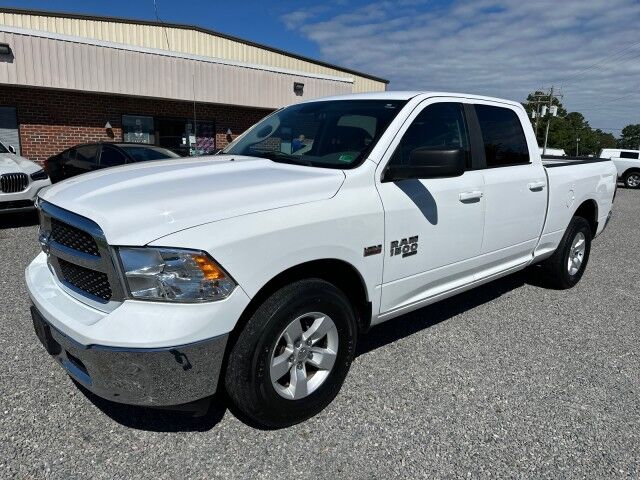 2020 Ram 1500 Classic SLT Crew Cab 5.7L