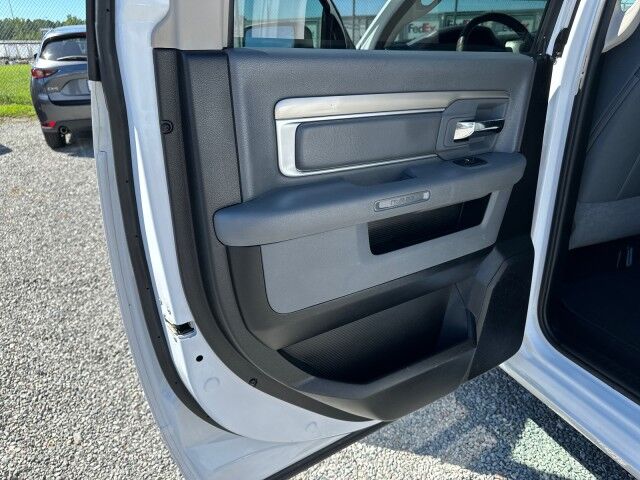 2020 Ram 1500 Classic SLT Crew Cab 5.7L Ashland VA