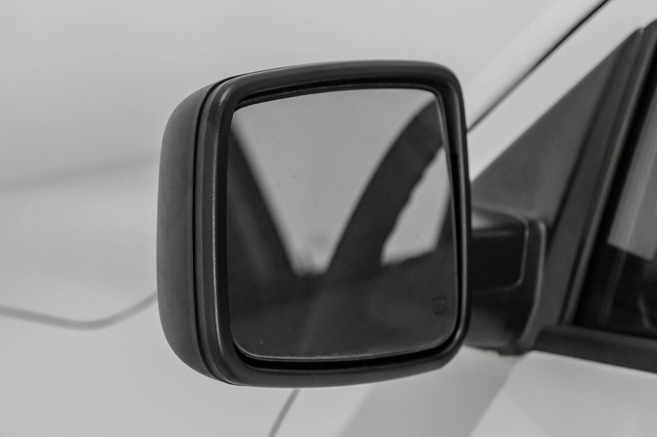 2020 Ram 1500 Classic TRADESMAN CREW CAB 5.7L HEMI AUTOMATIC REAR CAMERA BLUETOOTH CRUISE ALLOY TOW HITCH Carrollton TX