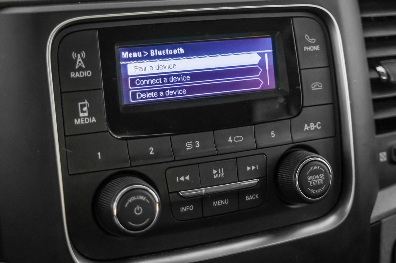 2020 Ram 1500 Classic TRADESMAN CREW CAB 5.7L HEMI AUTOMATIC REAR CAMERA BLUETOOTH CRUISE ALLOY TOW HITCH Carrollton TX