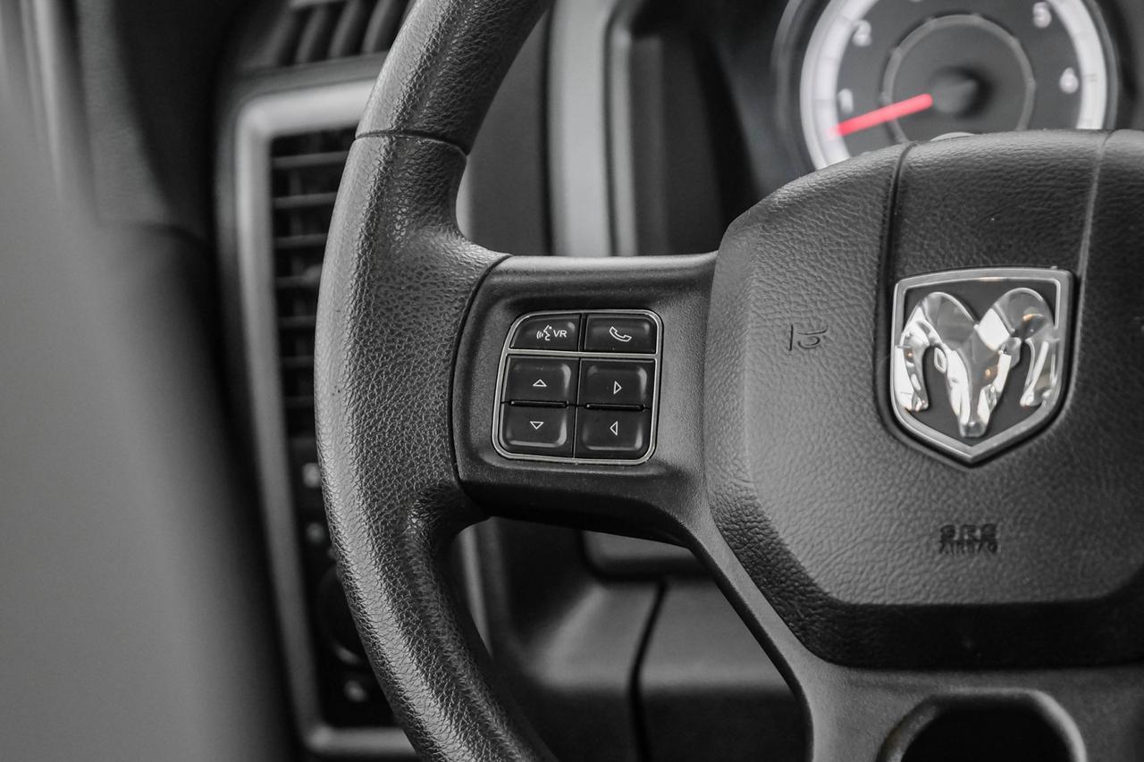 2020 Ram 1500 Classic TRADESMAN CREW CAB 5.7L HEMI AUTOMATIC REAR CAMERA BLUETOOTH CRUISE ALLOY TOW HITCH Carrollton TX