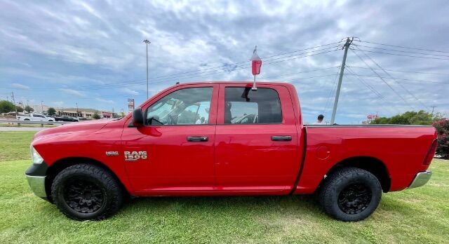 2020 Ram 1500 Classic Tradesman Crew Cab 4x2 5&apos;7 Box