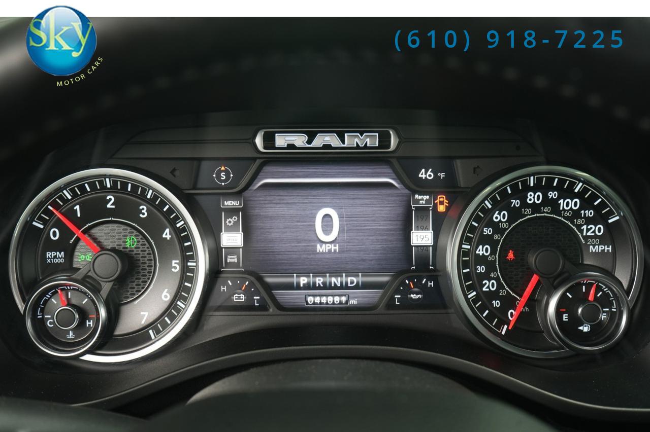 2020 Ram 1500 Crew Cab 4WD Big Horn NIGHT EDITION LEVEL 2 West Chester PA