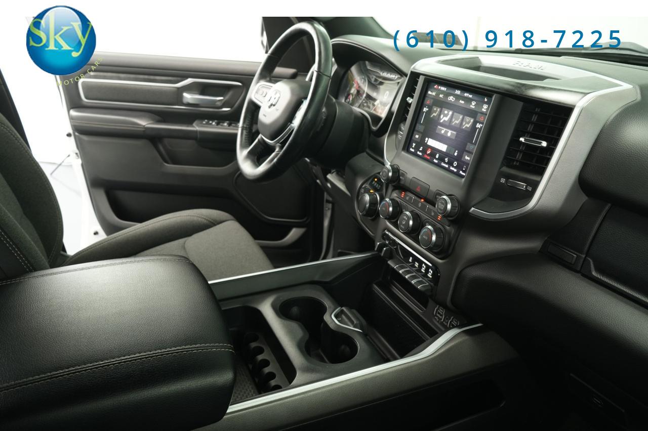 2020 Ram 1500 Crew Cab 4WD Big Horn NIGHT EDITION LEVEL 2 West Chester PA