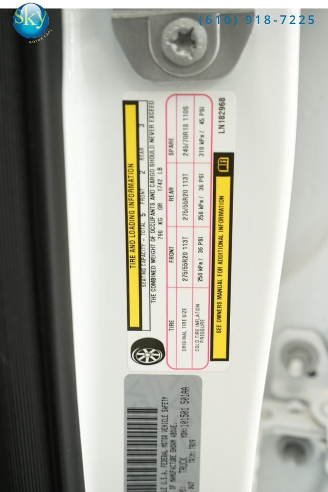 2020 Ram 1500 Crew Cab 4WD Big Horn NIGHT EDITION LEVEL 2 West Chester PA