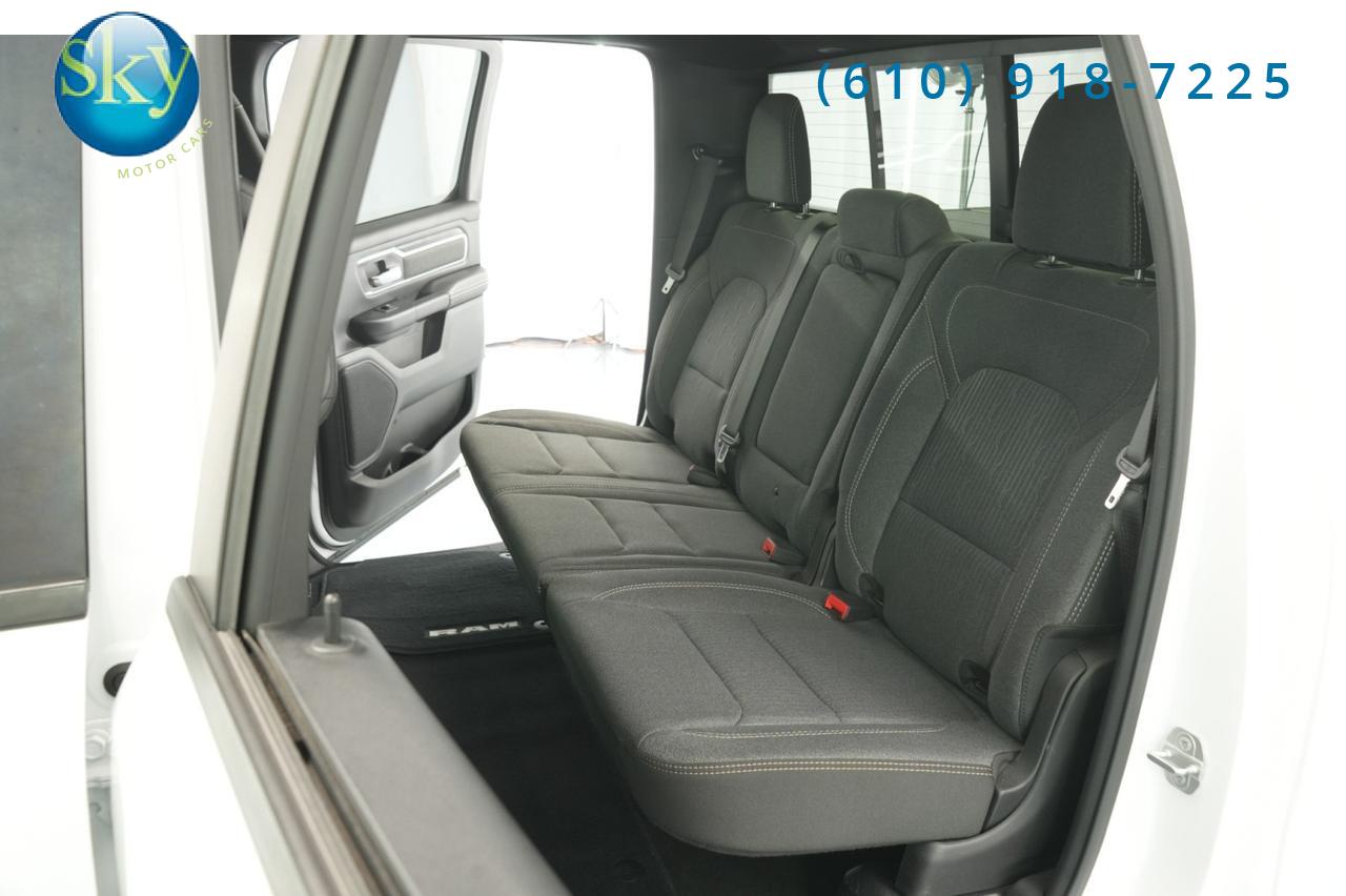 2020 Ram 1500 Crew Cab 4WD Big Horn NIGHT EDITION LEVEL 2 West Chester PA