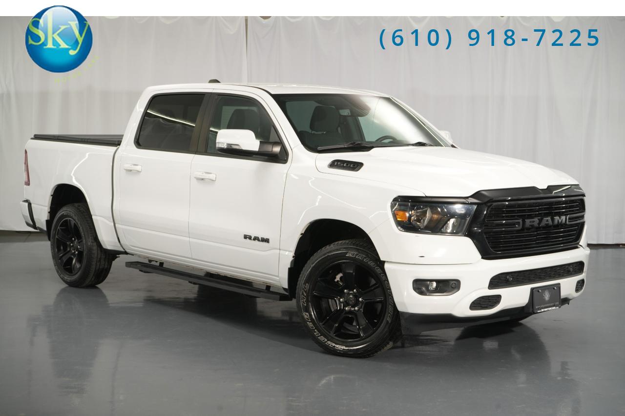 2020 Ram 1500 Crew Cab 4WD Big Horn NIGHT EDITION LEVEL 2 West Chester PA