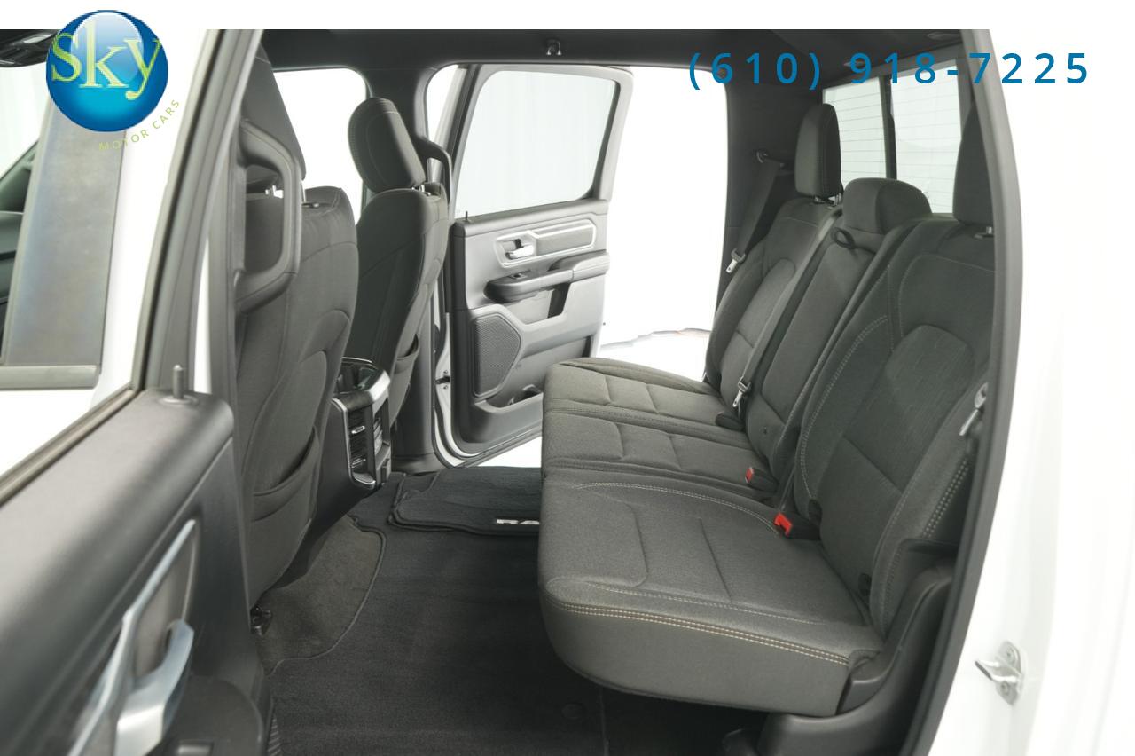 2020 Ram 1500 Crew Cab 4WD Big Horn NIGHT EDITION LEVEL 2 West Chester PA