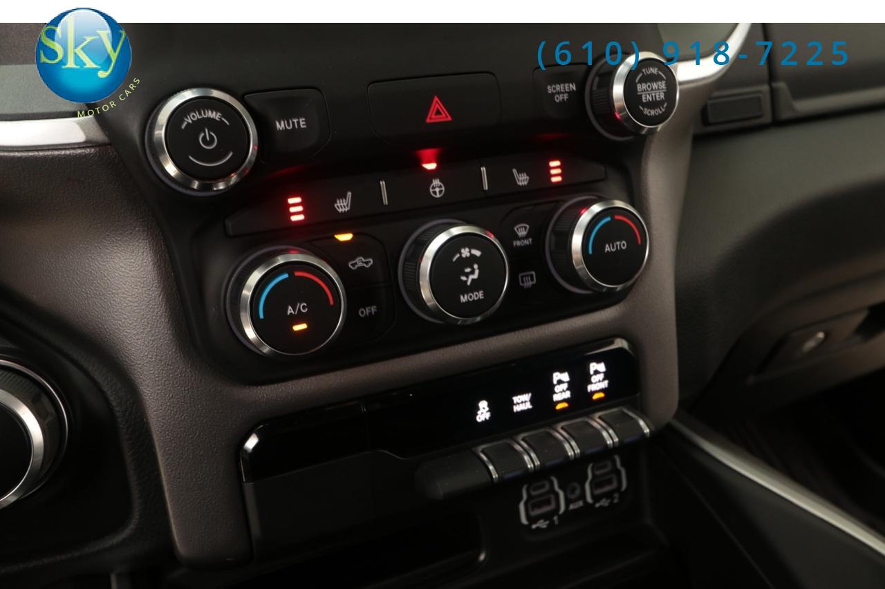 2020 Ram 1500 Crew Cab 4WD Big Horn NIGHT EDITION West Chester PA