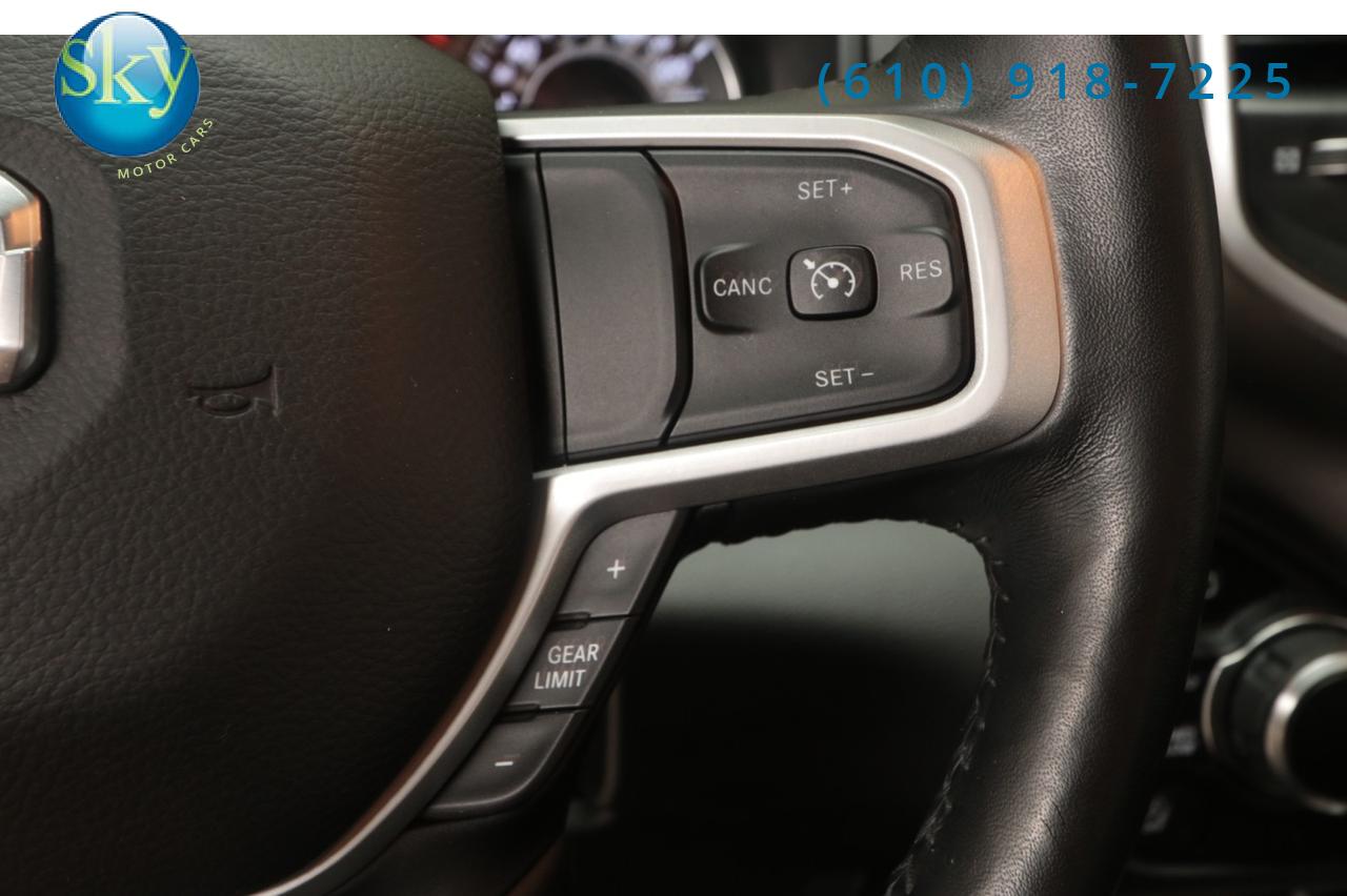 2020 Ram 1500 Crew Cab 4WD Big Horn NIGHT EDITION West Chester PA