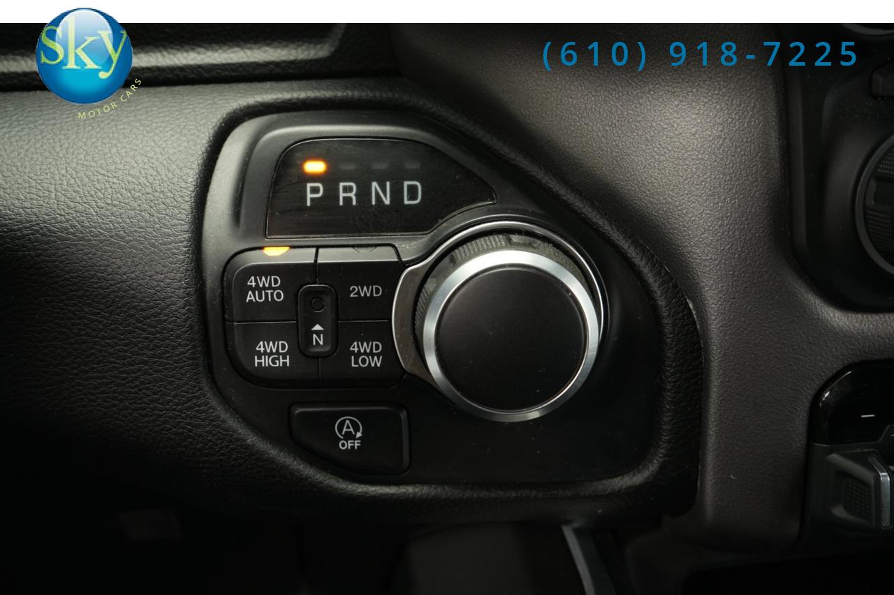 2020 Ram 1500 Crew Cab 4WD LIFTED Big Horn LEVEL 2 NIGHT EDITION V8 West Chester PA