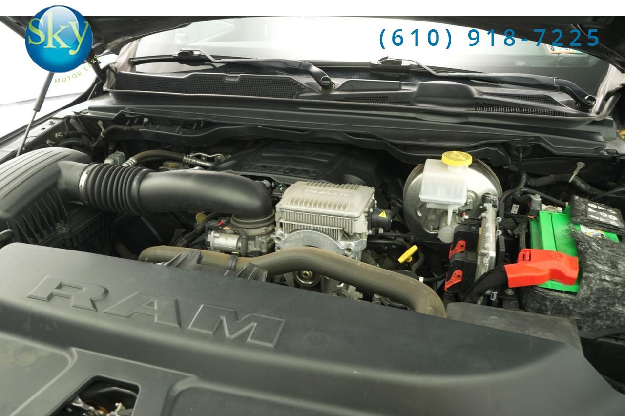 2020 Ram 1500 Crew Cab 4WD LIFTED Big Horn LEVEL 2 NIGHT EDITION V8 West Chester PA