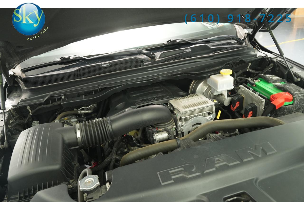 2020 Ram 1500 Crew Cab 4WD LIFTED Big Horn LEVEL 2 NIGHT EDITION V8 West Chester PA