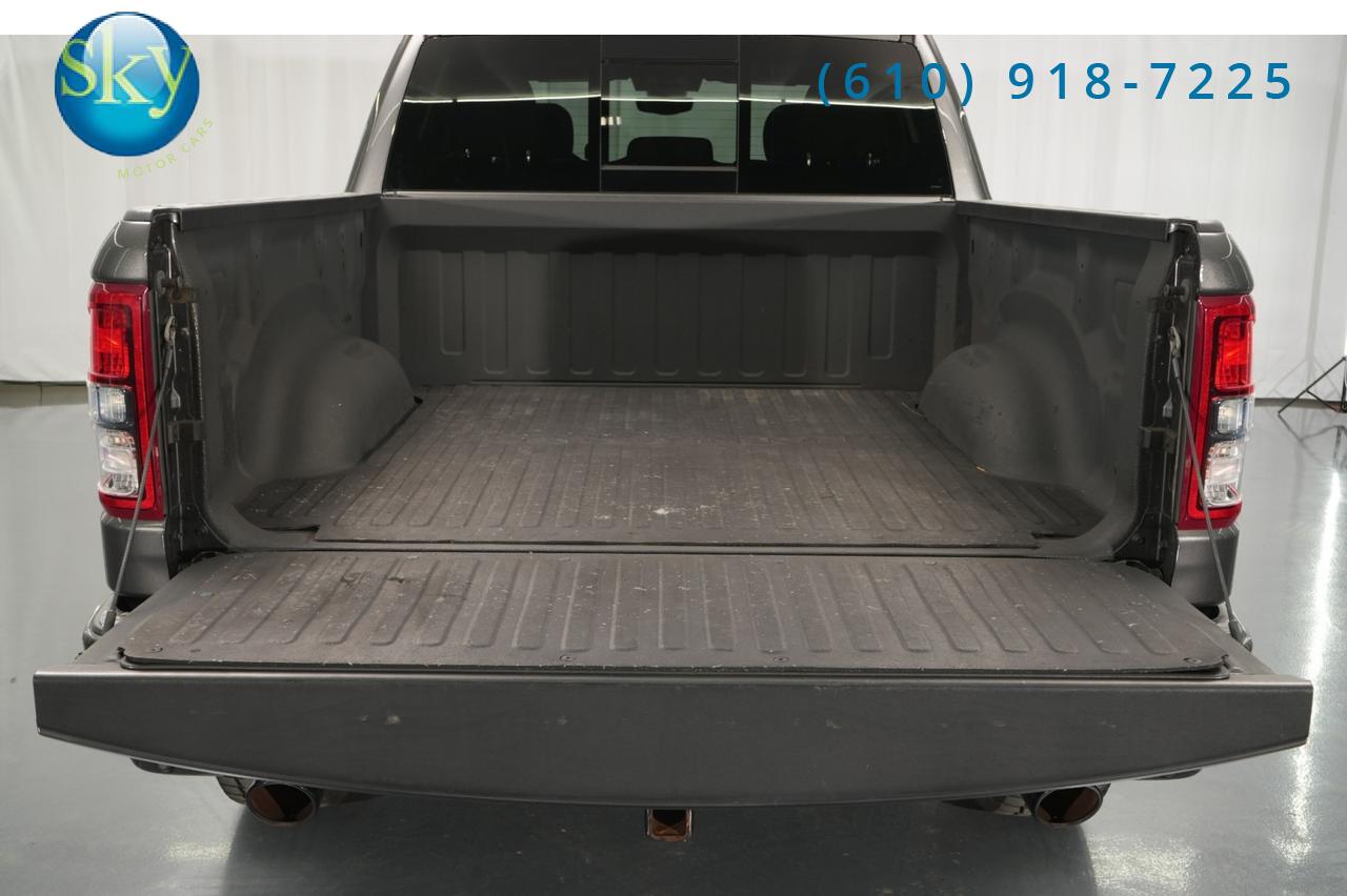 2020 Ram 1500 Crew Cab 4WD LIFTED Big Horn LEVEL 2 NIGHT EDITION V8 West Chester PA