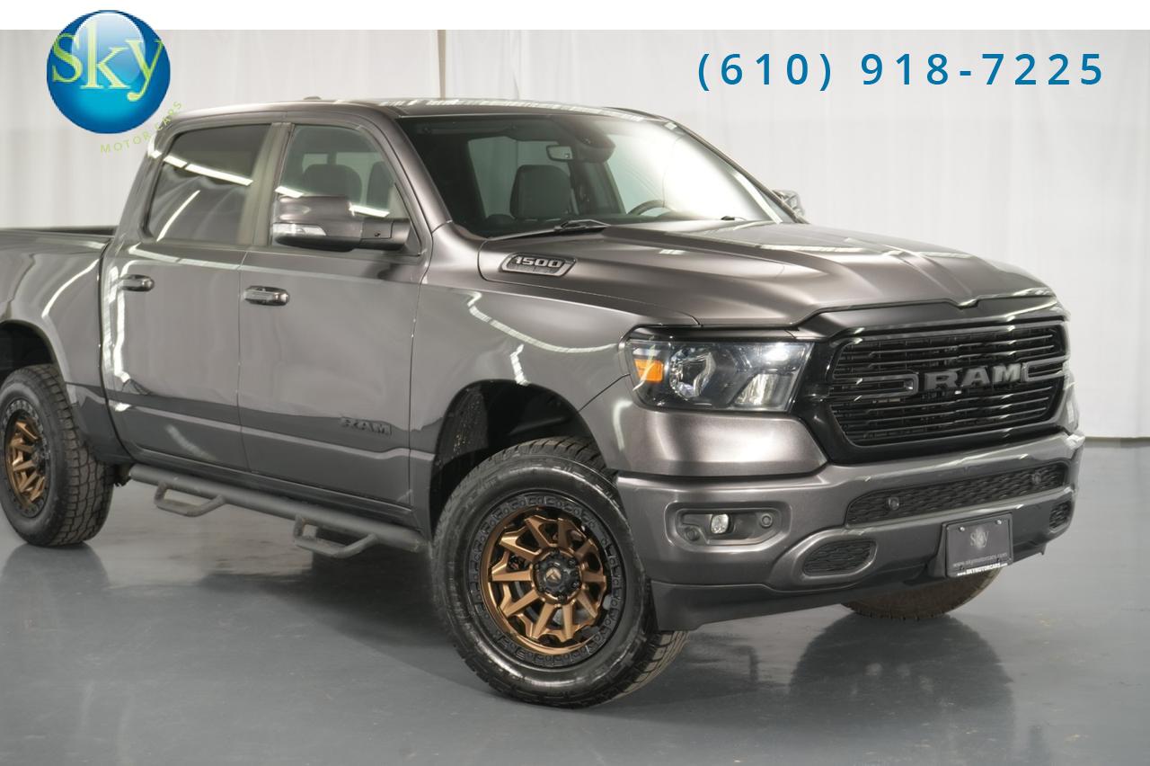 2020 Ram 1500 Crew Cab 4WD LIFTED Big Horn LEVEL 2 NIGHT EDITION V8 West Chester PA