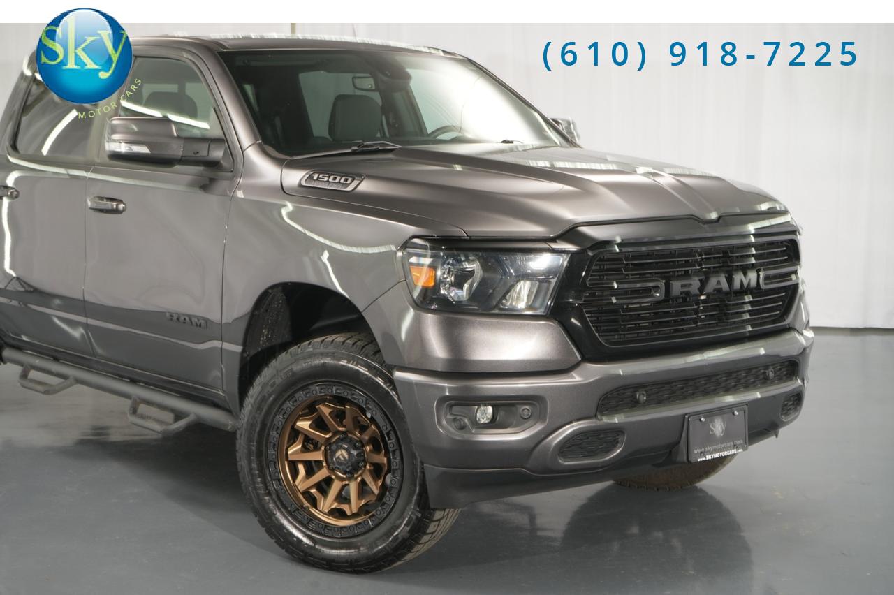 2020 Ram 1500 Crew Cab 4WD LIFTED Big Horn LEVEL 2 NIGHT EDITION V8 West Chester PA