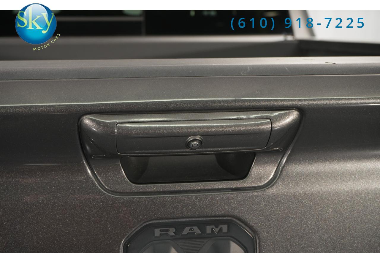 2020 Ram 1500 Crew Cab 4WD LIFTED Big Horn LEVEL 2 NIGHT EDITION V8 West Chester PA