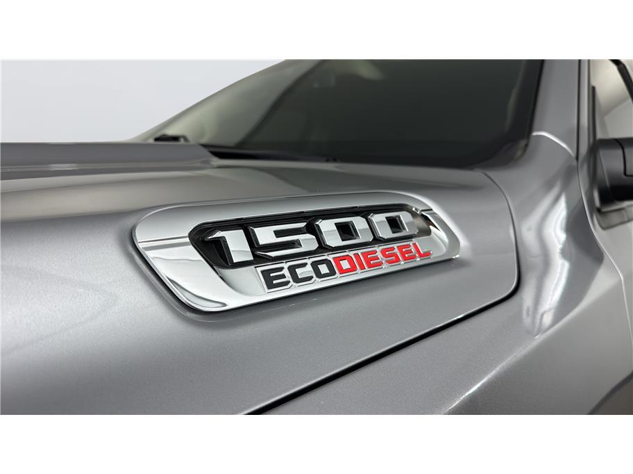 2020 Ram 1500 Crew Cab Laramie Pickup 4D 5 1/2 ft Folsom CA