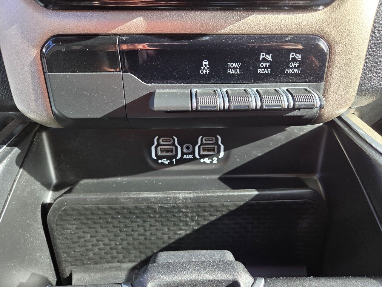 2020 Ram 1500 Laramie Charlton MA